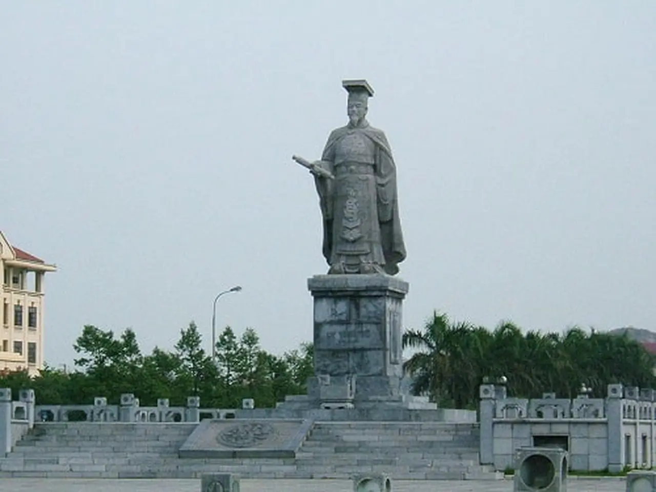 Lý Thái Tổ dùng nhân đức trị quốc
