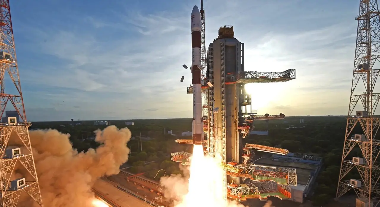 Satellite Launch Vehicle Market Size and Share Growth Forecast, 2025–2032