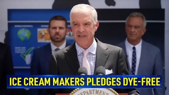 Ice Cream Industry Pledges to Go Dye-Free by 2027