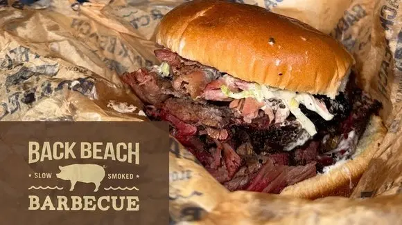 The Most AUTHENTIC BBQ Restaurant in FLORIDA! 10/10 Back beach BBQ