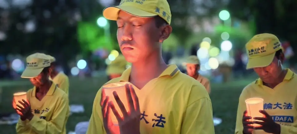 Bali: Seruan "Akhiri 26 Tahun Penganiayaan Falun Gong di Tiongkok" oleh PKT