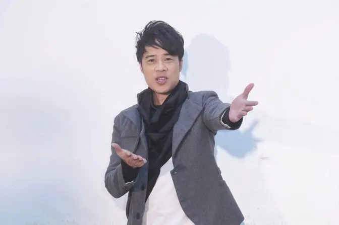 Тайваньский певец не знает, чьё сердце и печень ему пересадили в Китае